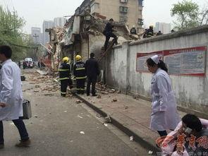 强拆民房新闻爆料电话,官方热线电话公开  第1张